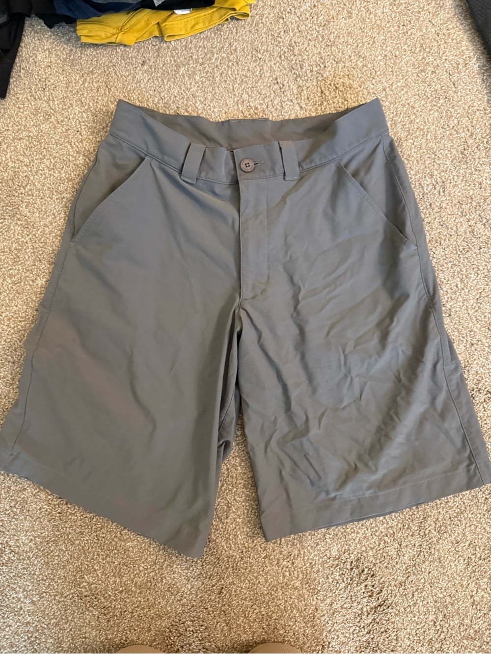 Under armor golf shorts